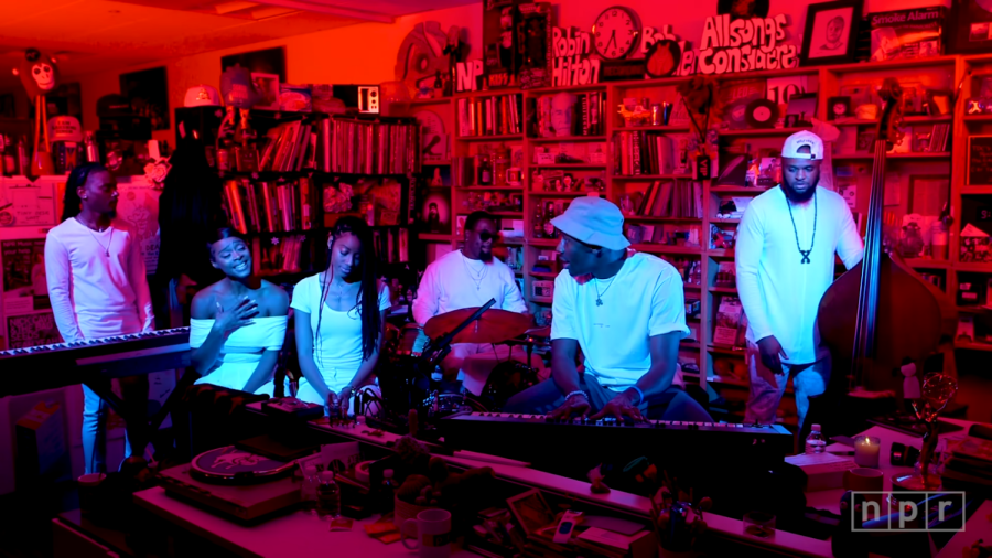 The+Intimate+Artistry+of+the+Tiny+Desk+Concert